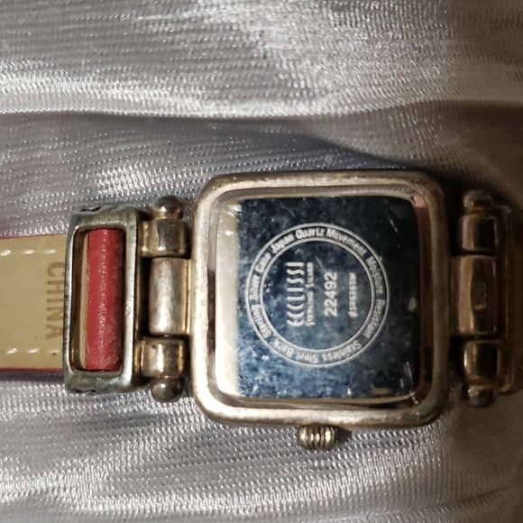 Ecclissi Women's Sterling 925 Silver Square Watch with Red Leather Strap - Picture 4 of 6